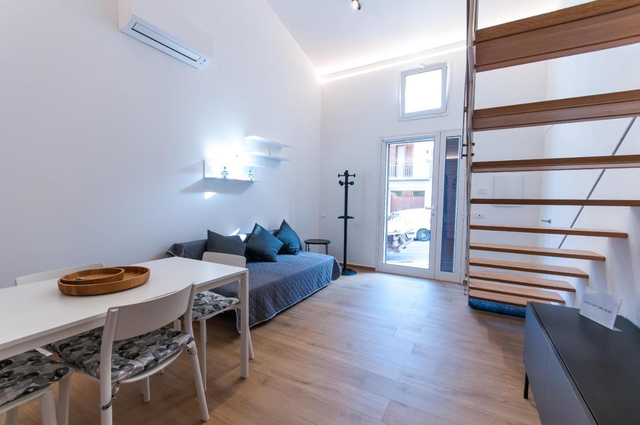 White Home 카스텔라마레델골포 외부 사진
