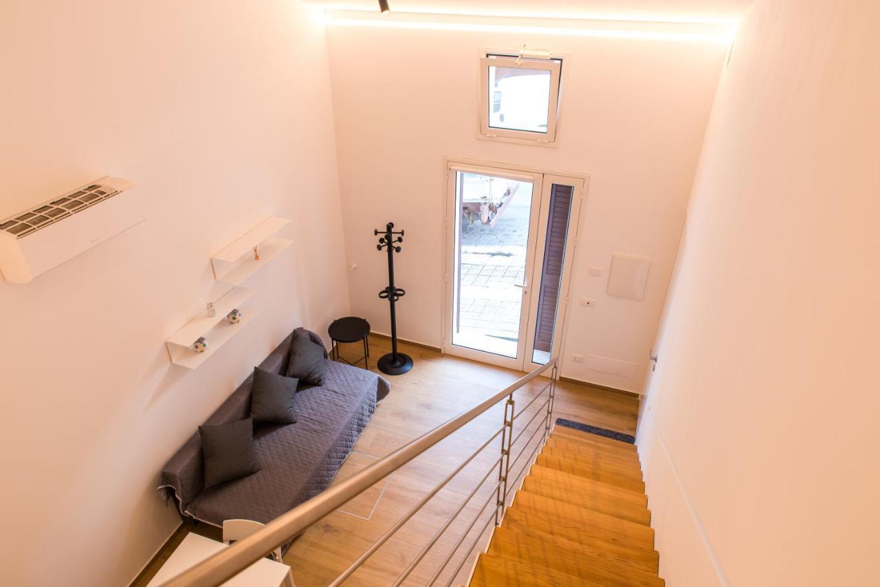 White Home 카스텔라마레델골포 외부 사진
