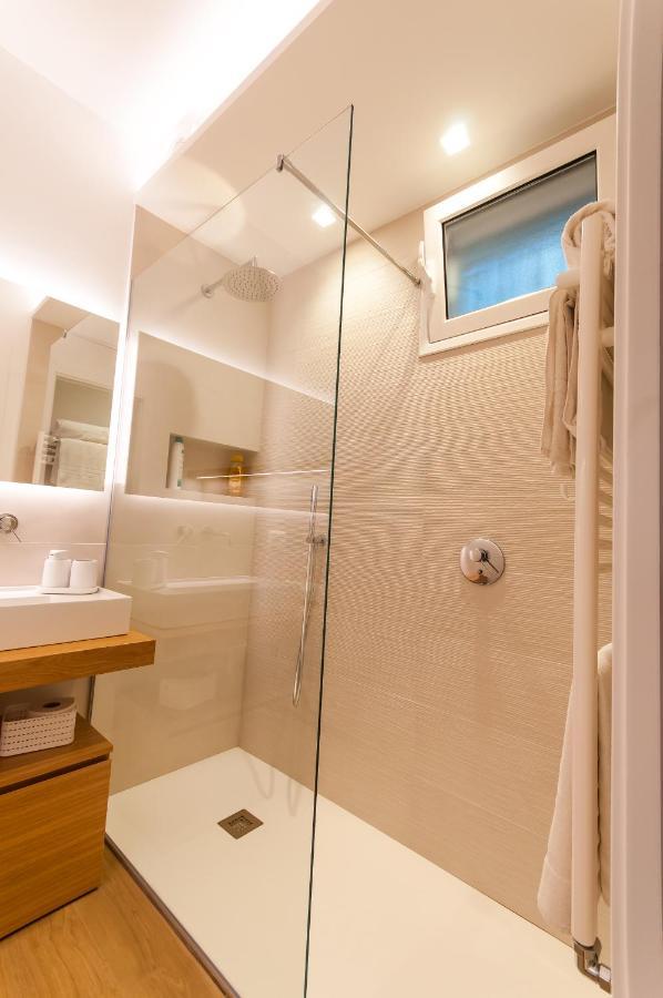 White Home 카스텔라마레델골포 외부 사진